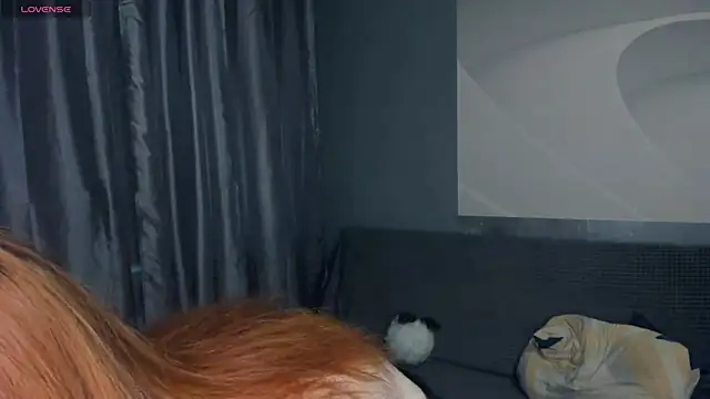 TarynPalek webcam
