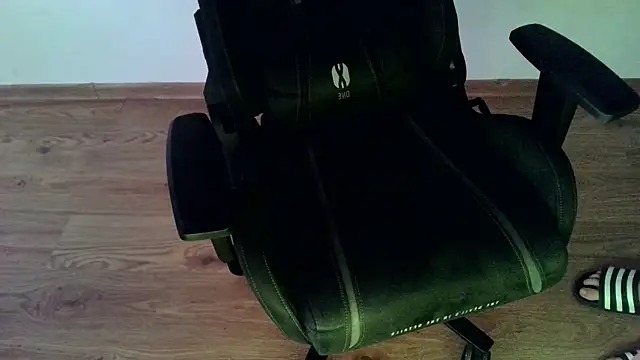 Travis_Patrick webcam