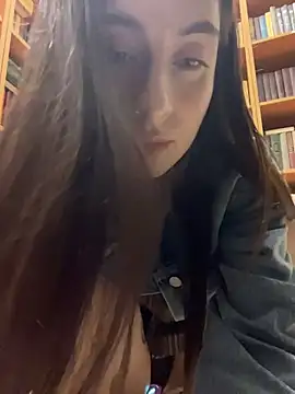 Holly_Play