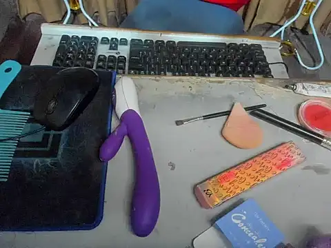 AshantTsiBigCock webcam