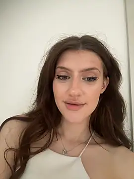Skinny_Alice live cam on StripChat