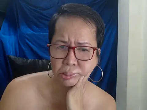 radar777 live cam on StripChat