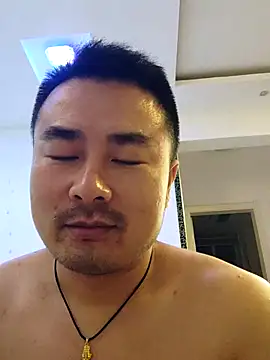 Guozuo's cam show statistics and live stream