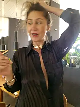 CelynaRoss webcam