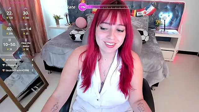 Blair_red_ webcam