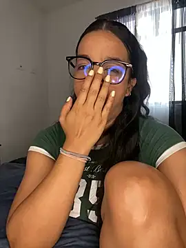 trianawhite webcam