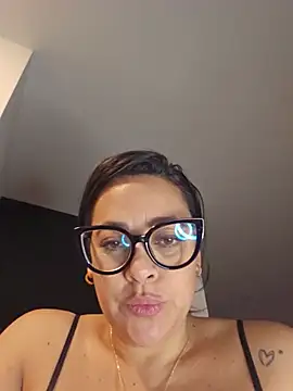 Nicoleefaith_ webcam