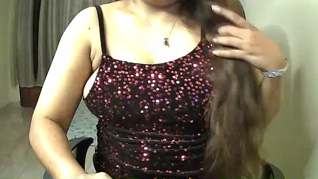 aarya_love live cam on StripChat
