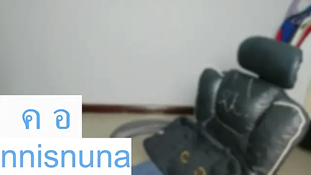 nunanunanuna webcam