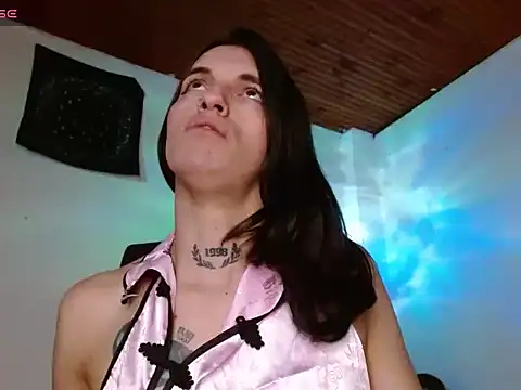 Scarlett_crastrawberry webcam