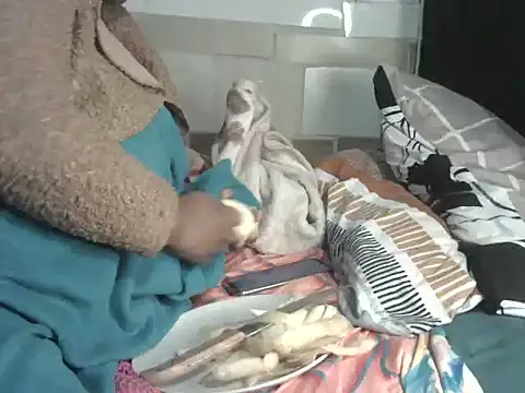 NaughtyBuhle webcam