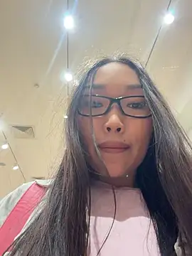trytomakememoam webcam