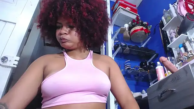 Squirter_pussybomb webcam