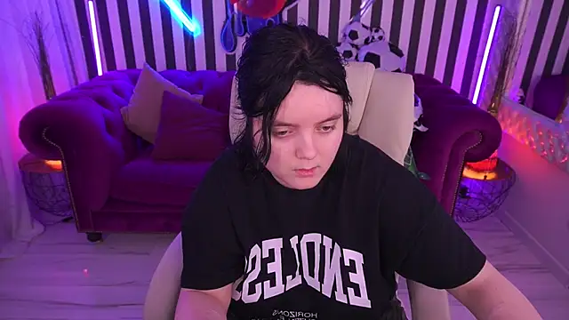 LittleShyy webcam
