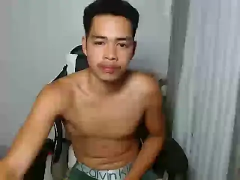 curlyasian_njxx webcam