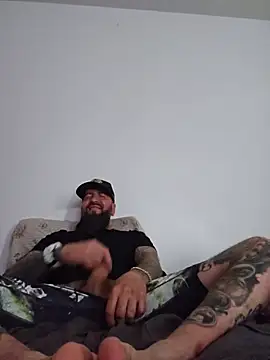 beardedtattood's live room