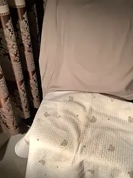 lydia-a - Lydia-a's free webcam - UK Sex Cams