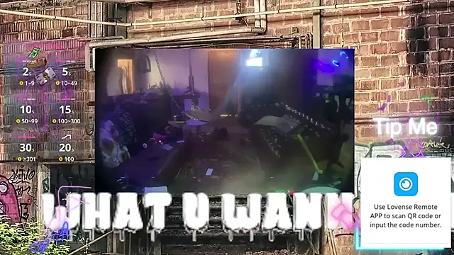 KloudynKinky webcam