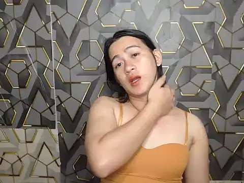 ur_asianpretty webcam