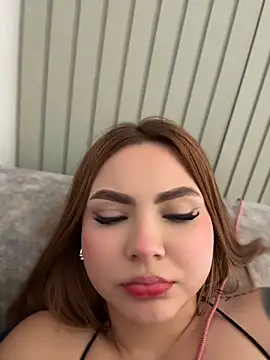 Beella1_ webcam
