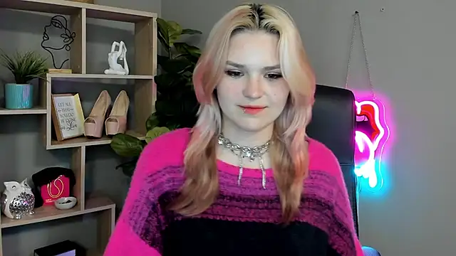 SweetLilyxo webcam