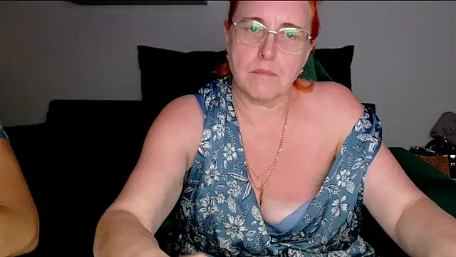 JoannaAndNeighbour webcam