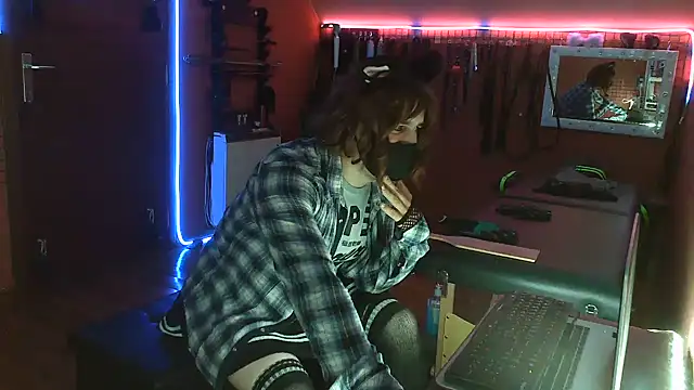 Ginny-the-bdsm-nympho webcam