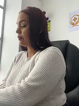 Sara-77 webcam