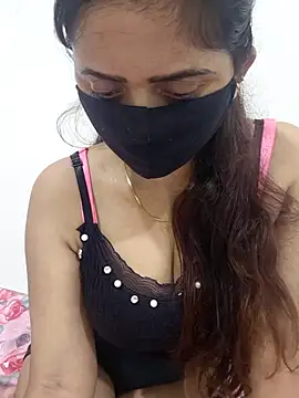 Aarti909090 webcam