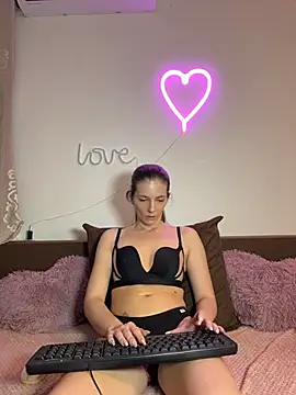 Sabrinedivinee webcam