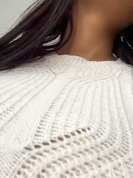 Sara-77 webcam