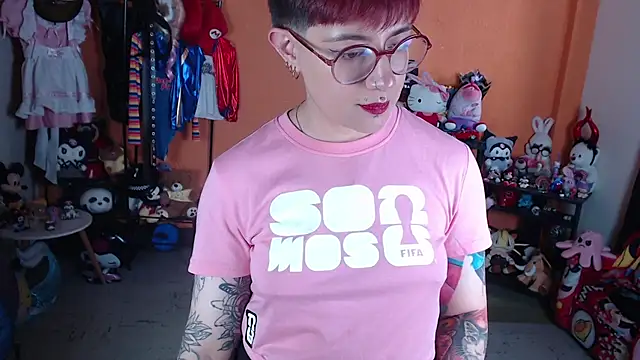 MissMiia2 webcam