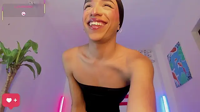 Naughty_Blue webcam