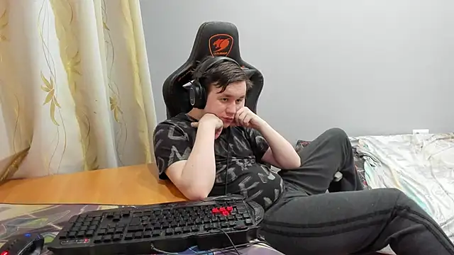 iliaskrislove webcam