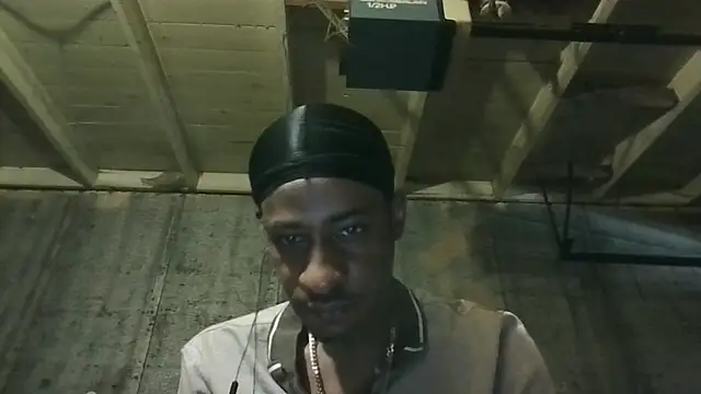 Leo99842 webcam