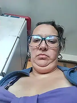 _Saraqueen-- webcam