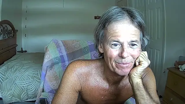 nakeedcowboi65 webcam