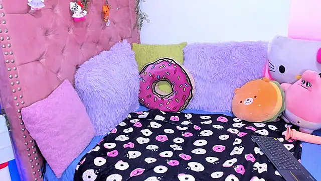 LillyCandy webcam