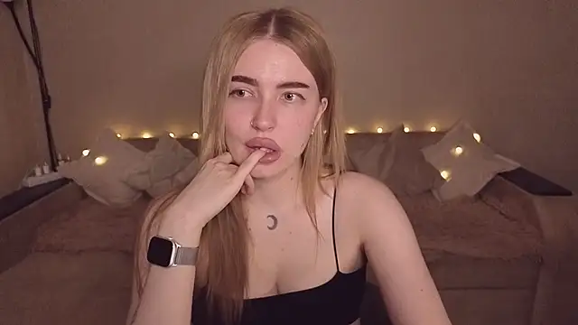 ViolettaLopez webcam
