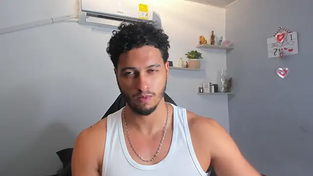 Kris_Khalifa69 webcam