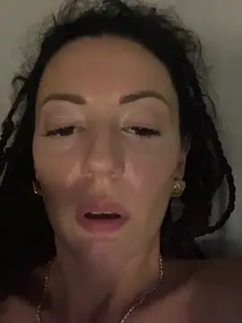 Freya_OccultRituals webcam