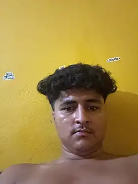cannonWithMuscles live cam on StripChat