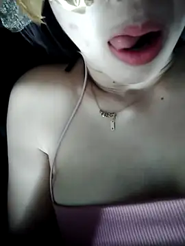 yang5550 - Yang5550's free webcam - UK Sex Cams