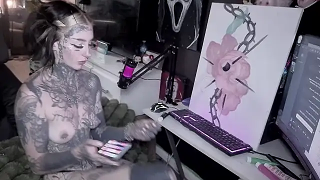 bambitatted webcam