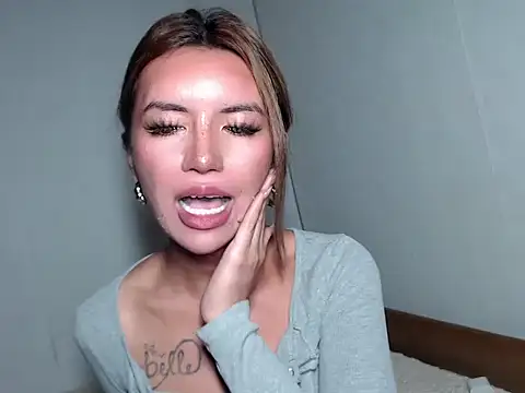 thinker_belle webcam