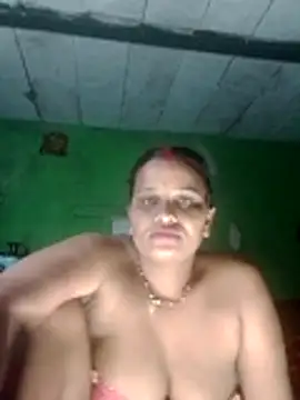 Shivani09900 webcam
