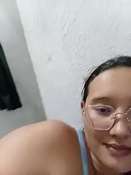 naughty_girl_hot_ webcam