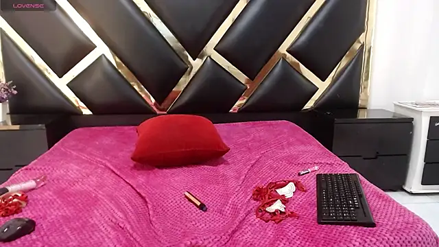 AprilyCrystal2