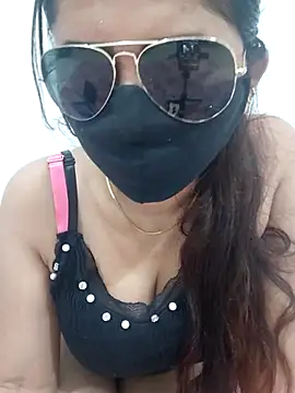 Aarti909090 webcam