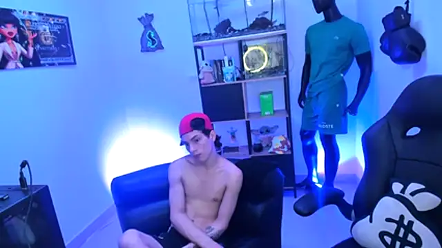 Pride_couple
